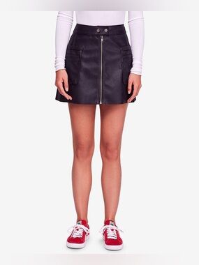 Free People Black Vegan Leather A-Line Zip Front Mini Skirt Size 6